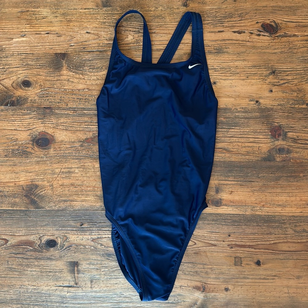 Women’s Nike one piece swimsuit / size 36/10